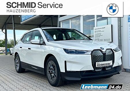 BMW iX xDrive40 Atelier AHK/HUD/RFK 2 JAHRE GARANTIE