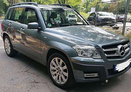 Mercedes-Benz GLK 220 CDI DPF 4Matic 7G-TRONIC SPORT EDITION
