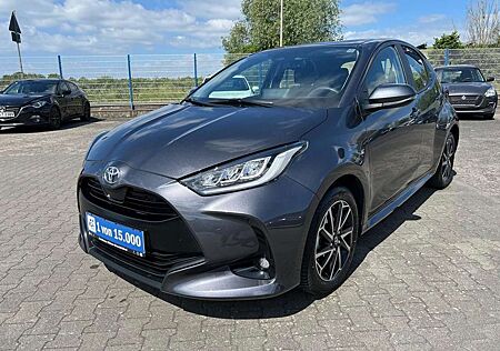 Toyota Yaris 1.5 VVT-iE Team D Aut. Cam.SHZ