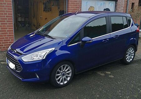 Ford B-Max 1.0 EcoBoost Titanium