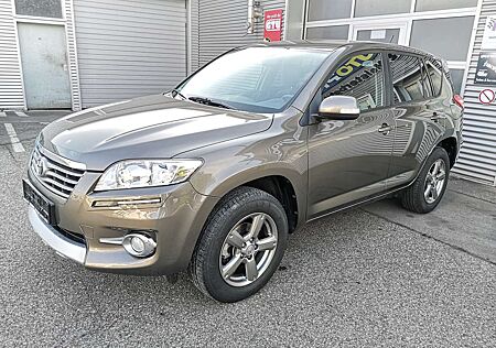Toyota RAV 4 Travel Automatik Teilleder Alcantara R-Kamera AHK