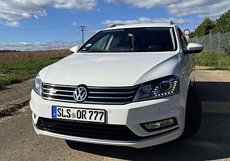 VW Passat Variant Volkswagen 2.0 TDI BlueMotion Technology R-Line