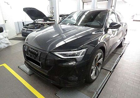 Audi e-tron 55 SPORTBACK 2x S LINE BLACK EDITION/ACC