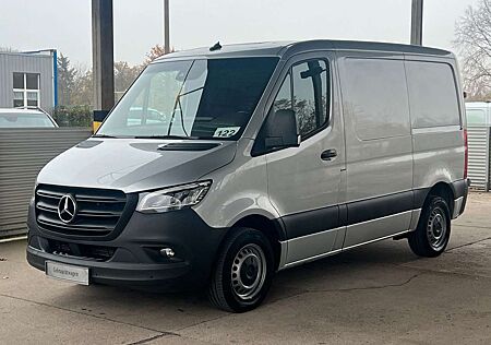 Mercedes-Benz Sprinter 314 AUTOMATIK NAVI TOTWINKEL KAMERA LED