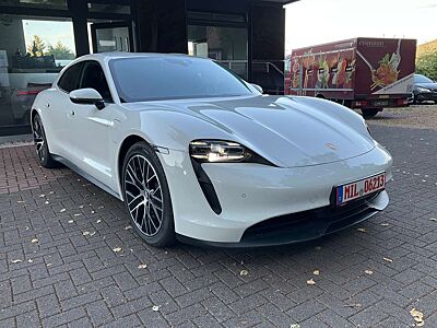 Porsche Taycan Performance Plus