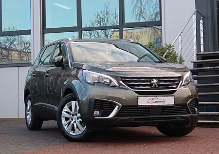 Peugeot 5008 PureTech 130 EAT8 Active 7 Sitze