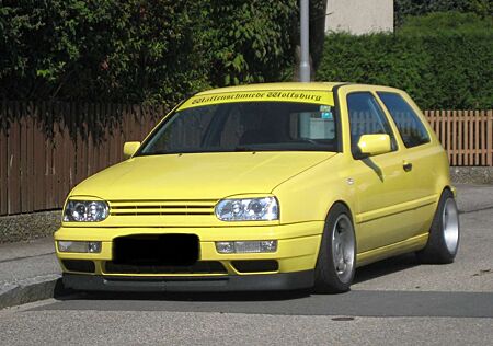 VW Golf Volkswagen 1.6 GT Colour Concept