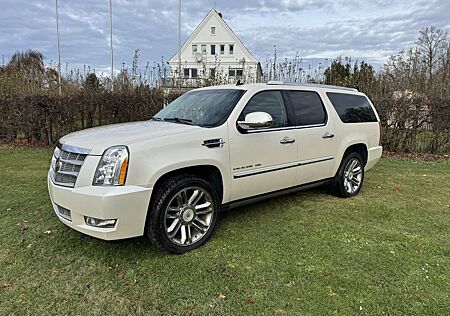 Cadillac Escalade 6.2 V8 Platinum ESV