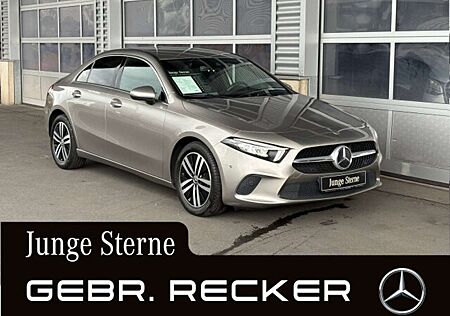 Mercedes-Benz A 200 Limousine Progressive Navi LED Kamera Totw
