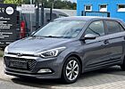 Hyundai i20 YES! 1.1 CRDi Navi kamera