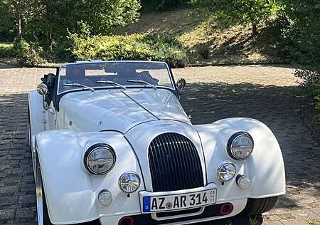 Morgan Plus 8 Plus Six MY23 Automatik .