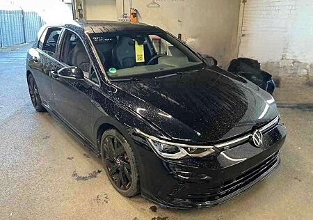 VW Golf Volkswagen Lim. 1.5 eTSI DSG R-Line *18Zoll*KAMERA*LED plus*