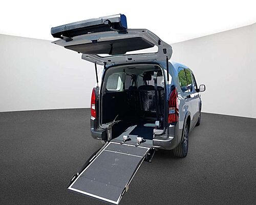 Peugeot Rifter L2 Allure HDI130 EAT8 Rollstuhlumbau