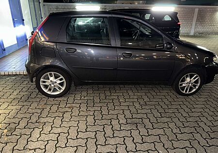 Fiat Punto 1.2 8V Active