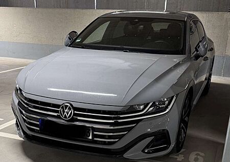 VW Arteon Volkswagen Shooting Brake 2.0 TSI OPF DSG R-Line