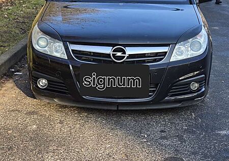 Opel Signum 3.0 V6 CDTI Automatik