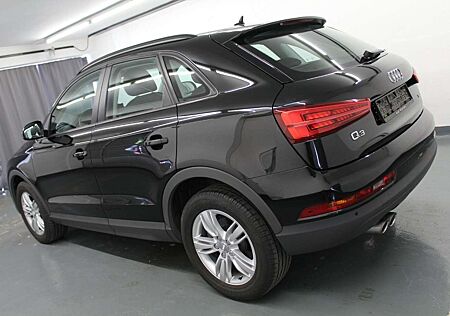 Audi Q3 2.0 TDI Navi+Sitzheizung+Bluetooth+PDC!