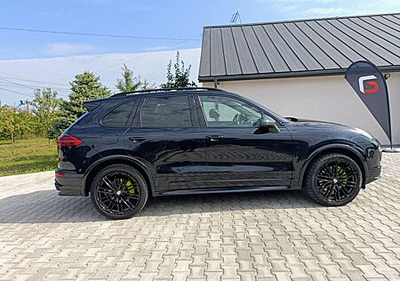 Porsche Cayenne S e-Hybrid Tiptronic Sport Package