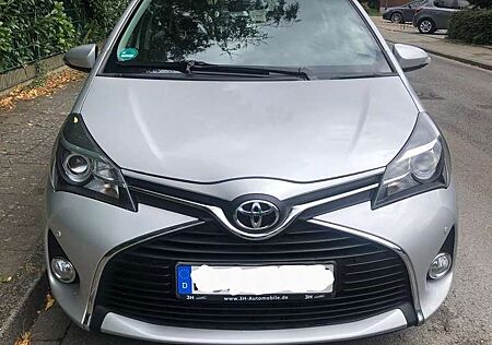 Toyota Yaris 1.0 VVT-i Edition-S, HU & Inspektion NEU