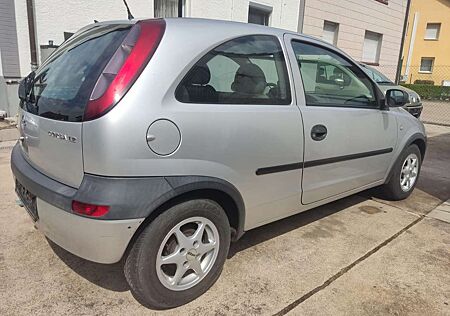 Opel Corsa 1.2 16V Sport