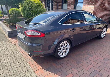Ford Mondeo 2.2 TDCi Titanium X