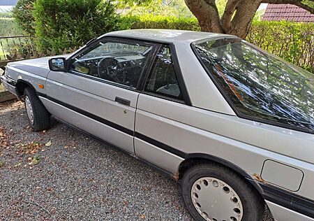 Nissan Sunny Coupe 1.6 SLX (B12)