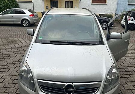 Opel Zafira 1.8 Easytronic Design Edition