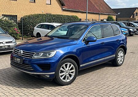 VW Touareg Volkswagen 3.0 TDI+4x4+R Line+AHK+Kamera+Dynaudio