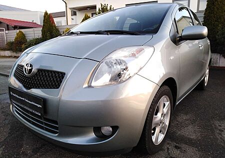 Toyota Yaris Executive