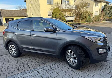 Hyundai Santa Fe 2.2 CRDI 4WD Automatik Premium