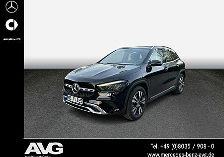 Mercedes-Benz GLA 200 Progressive Ad. Distr AHK LED Park RF