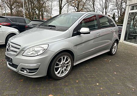 Mercedes-Benz B 180 Classic top gepflegt