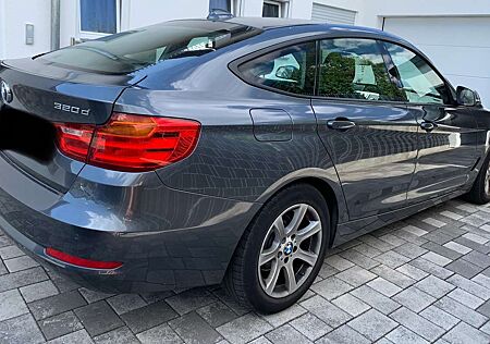 BMW 320d 320 GT