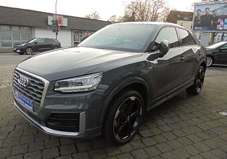 Audi Q2 35 TFSI S-tronic S-Line 19 Zoll Leder Voll LED..