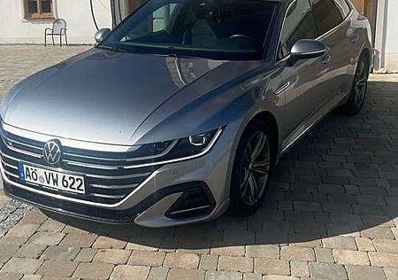 VW Arteon Volkswagen Shooting Brake 2.0 TDI SCR DSG Elegance