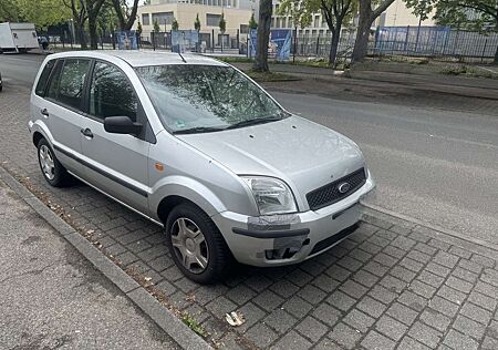 Ford Fusion 1.4