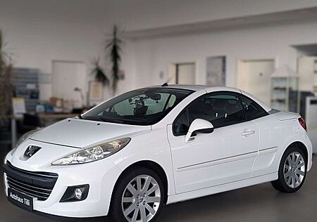 Peugeot 207 CC Cabrio 1.6 Platinum /SHZ/PDC/Leder