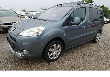 Peugeot Partner Premium PDC Sitzh. 1. Hd. Design-Paket 8-fach bere