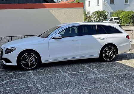 Mercedes-Benz E 400 E-Klasse T-Modell Diesel d 4Matic T 9G-TRONIC Avantgarde