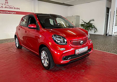 Smart ForFour twinamic passion *LED+ SHZ+ TMP+ 2.Hand + BT + USB