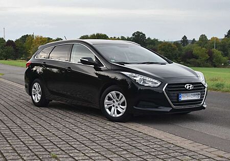 Hyundai i40 Kombi 1.6 GDI blue Classic