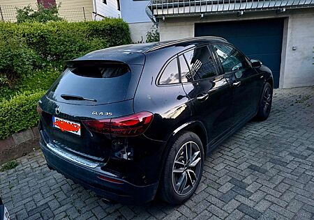 Mercedes-Benz GLA 35 AMG 4Matic (247.751)