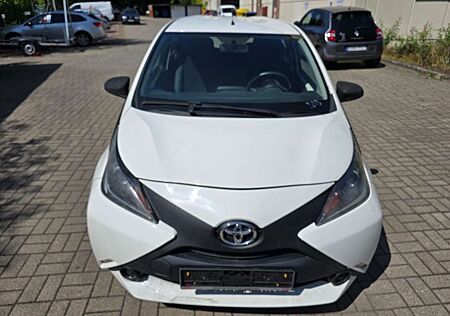 Toyota Others Aygo AYGO x