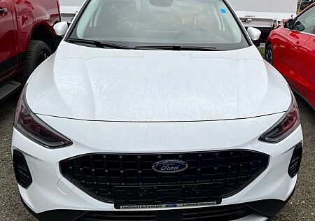 Ford Focus Turnier 1.0 EcoBoost Hybrid Aut. ACTIVE X
