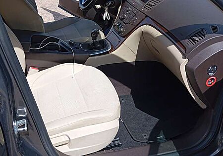 Opel Insignia Cosmo