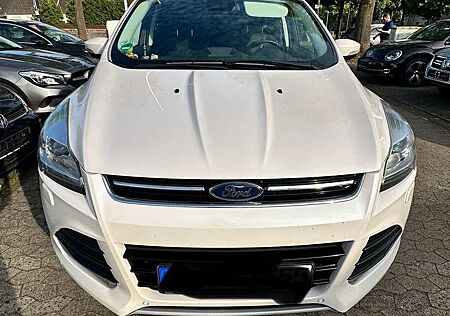 Ford Kuga 2.0 TDCi 4x4 Aut. Titanium