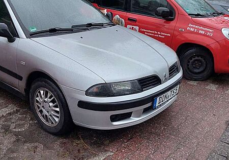Mitsubishi Carisma 1.8 GDI Automatik Elegance -