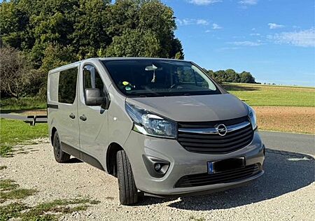 Opel Vivaro B Camper Van Bus