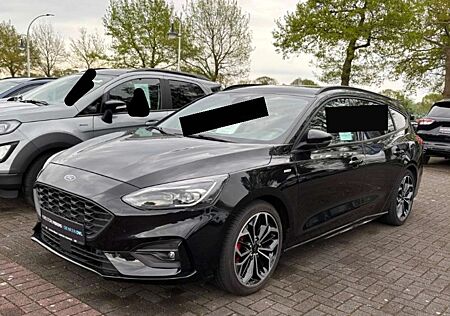 Ford Focus Turnier 1.0 EcoBoost Hybrid ST-LINE