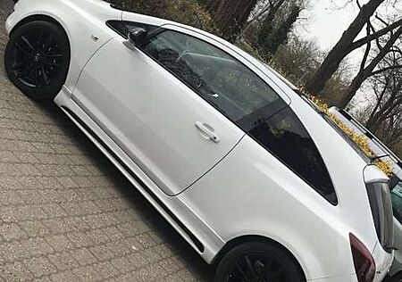 Opel Corsa D 1.4